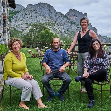 La Posada De Cucayo Dobres Eksteriør bilde