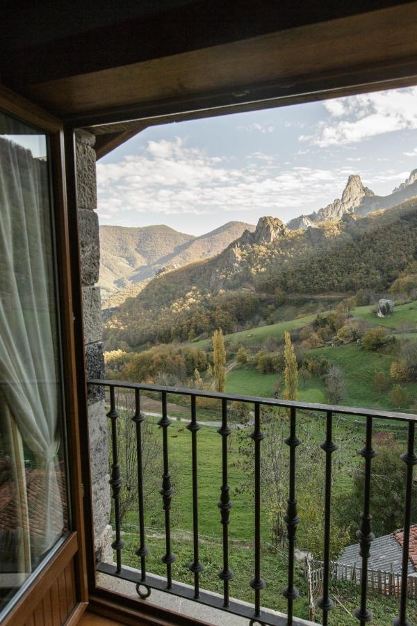 La Posada De Cucayo Dobres Eksteriør bilde